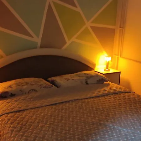 Jednosoban Stan Centar Ela,